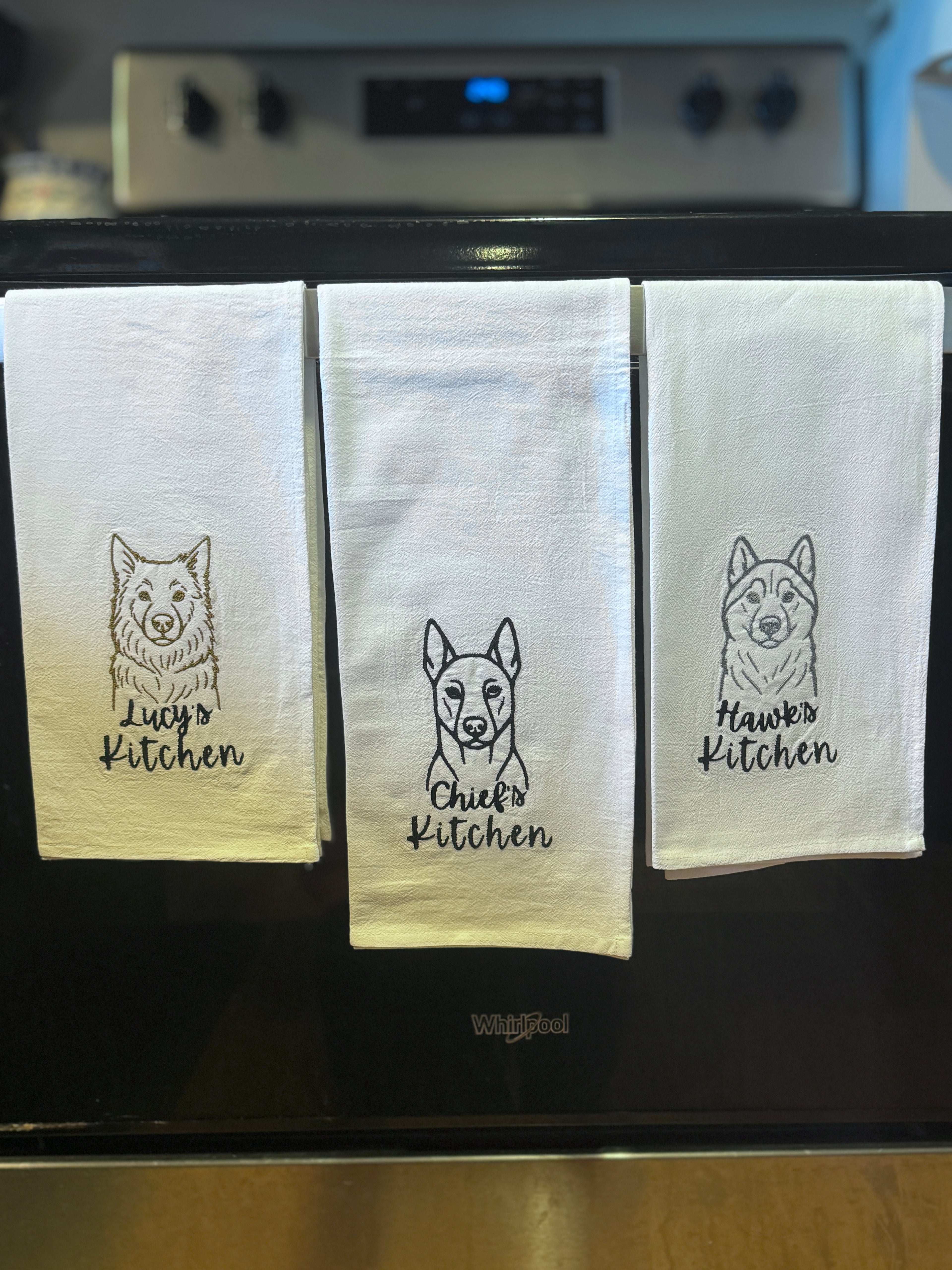 Customized Pet Flour Sack Towels - Personalized Towels featuring Your Beloved Pet's Name - Perfect for Dogs, Cats, and More - 30x30 Inches!